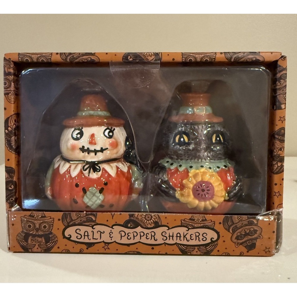 NEW Johanna Parker Retro Fall Halloween Scarecrow Owl Shakers 2026 NIB